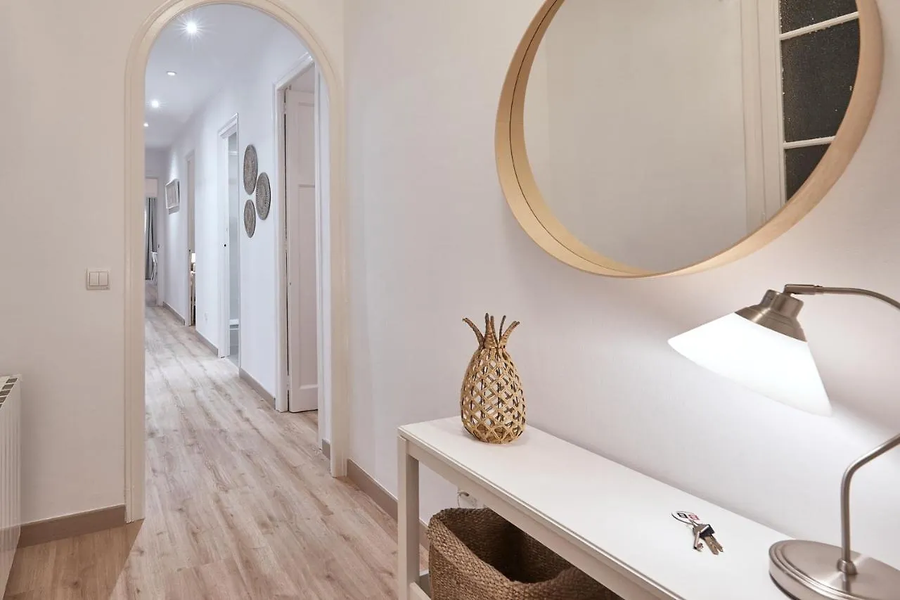 Апартаменты Bbarcelona Calabria Flat