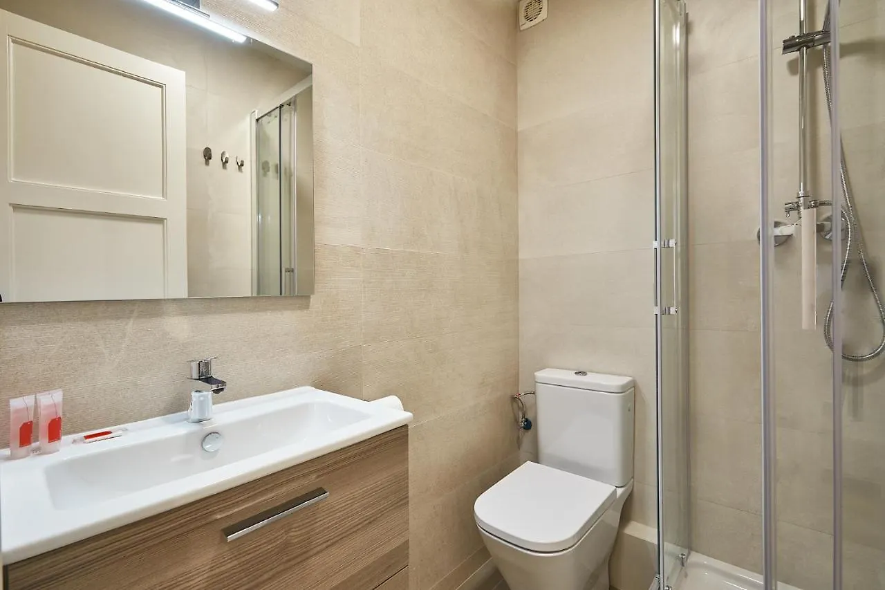 Апартаменты Bbarcelona Calabria Flat