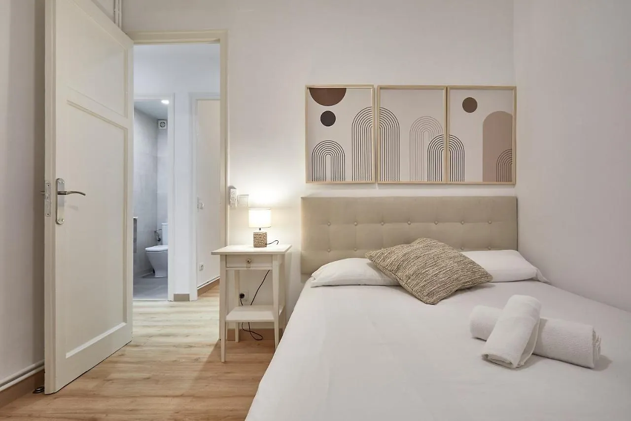 Апартаменты Bbarcelona Calabria Flat  Барселона